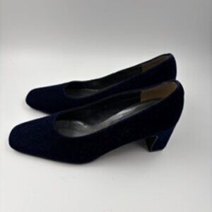 Karen Scott Soft Step Navy Blue Velvet Pumps Size 5.5 M